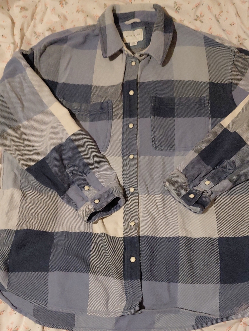 Men's Blue Plaid Button-Up Shirt - Casual Flannel Style